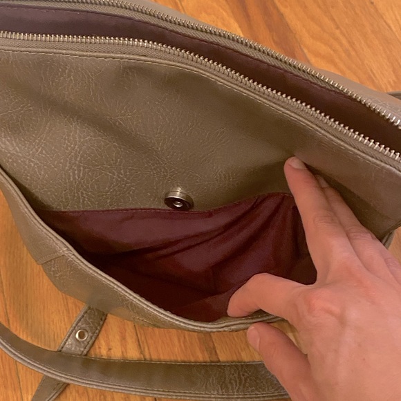 Matt & Nat Crossbody Purse - Picture 5 of 8